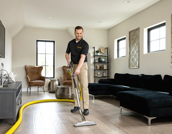 Is It the Right Time to Hire Pros for Vinyl Floor Cleaning? 