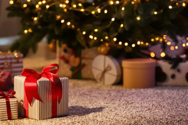 5 Unforgettable Handmade Fabric Gifts in Canada Under $50 