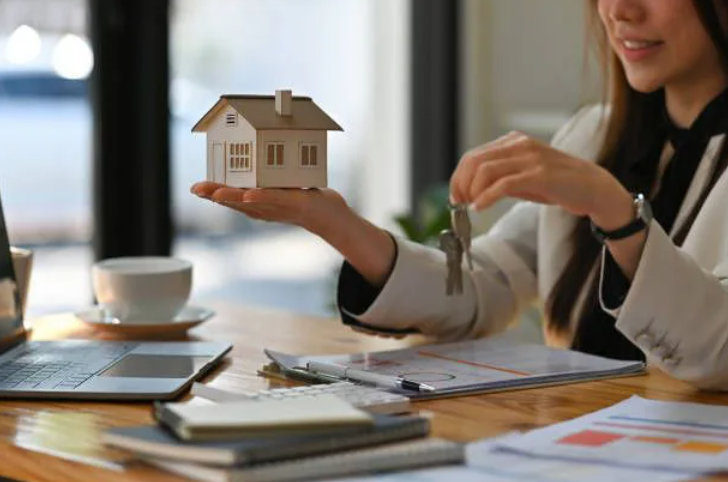 Why is Commercial Real Estate Investment Calling the Shots?